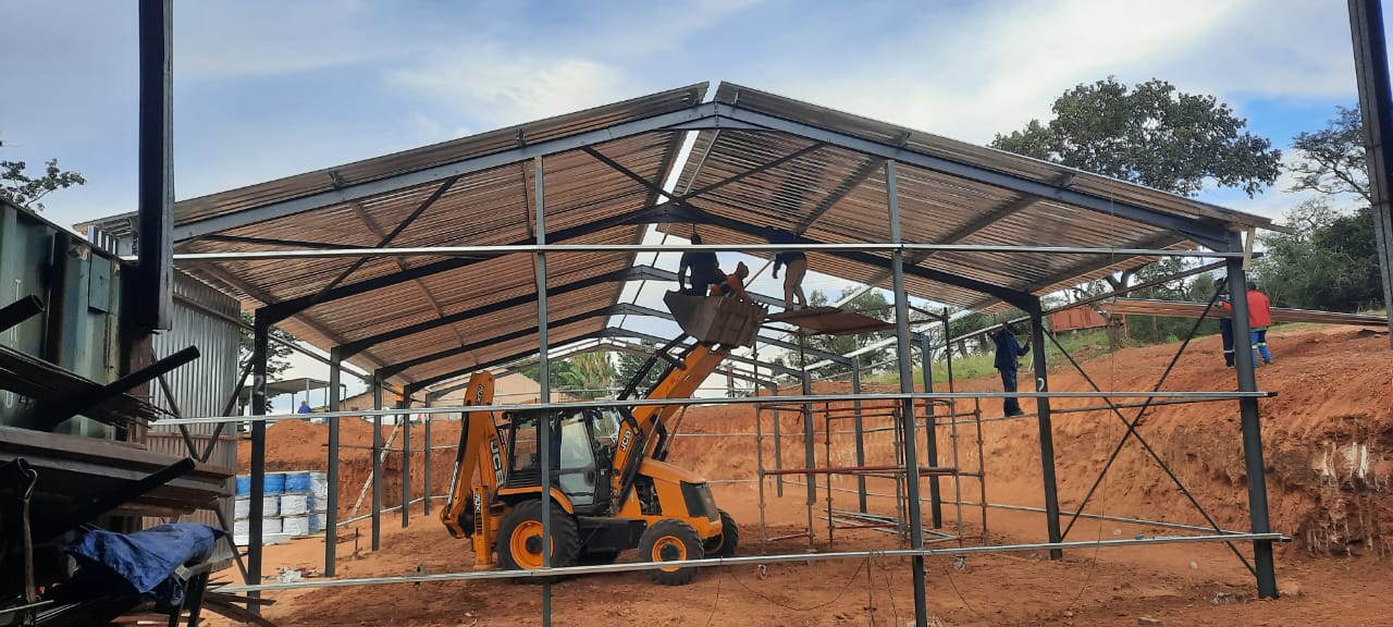 Roof sheeting in progress