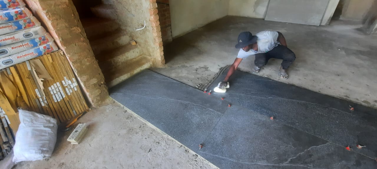 Tile layout and levelling